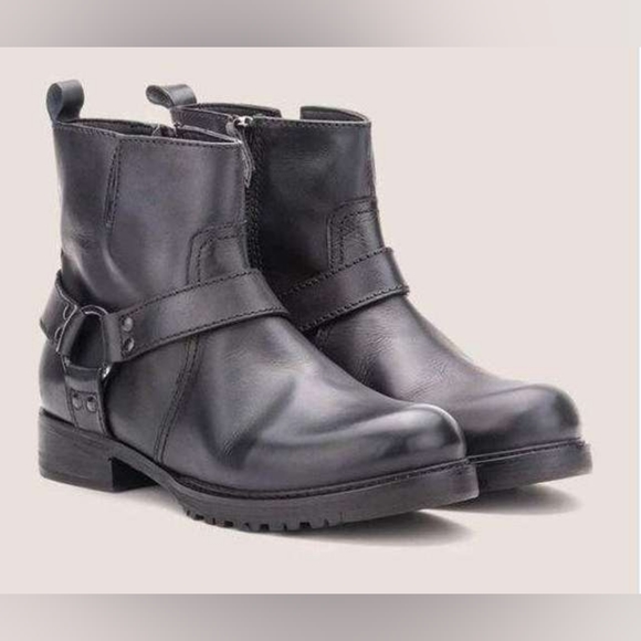 Vintage Foundry Co. Shoes - Vintage Foundry Co. Morgan Harness Ankle Boots Size 11
